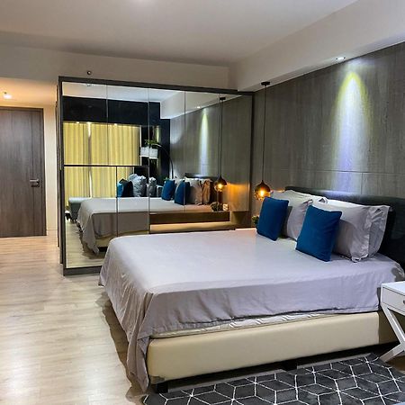 Lavenderbnb Room 8 At Mataram City Yogyakarta Esterno foto